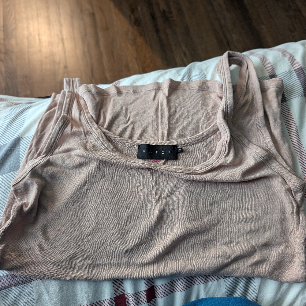 Hatch maternity tank